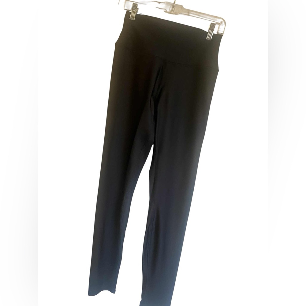ALO Yoga Black High-Waist Leggings
